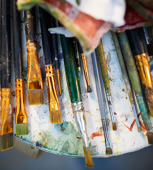 art-supplies-KRLDHZW
